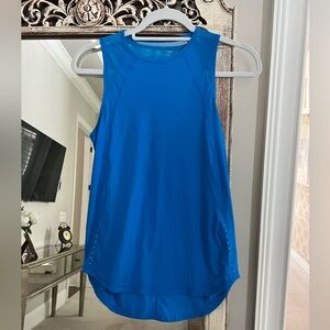 Lululemon Size 6 Blue Tank